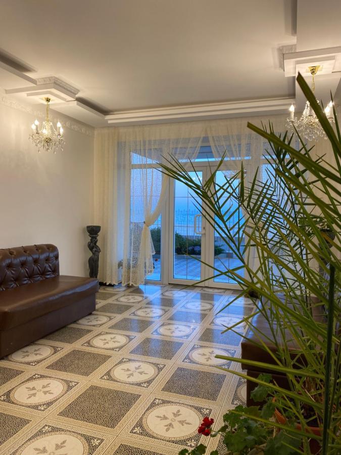 Олимп Hotell Zaliznyi Port Exteriör bild